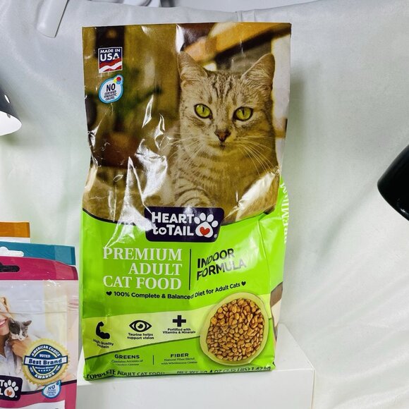 Heart To Tail Premium Adult Cat Starter Food Kit - Dry And Wet Food W 3 Treats - Picture 8 of 11